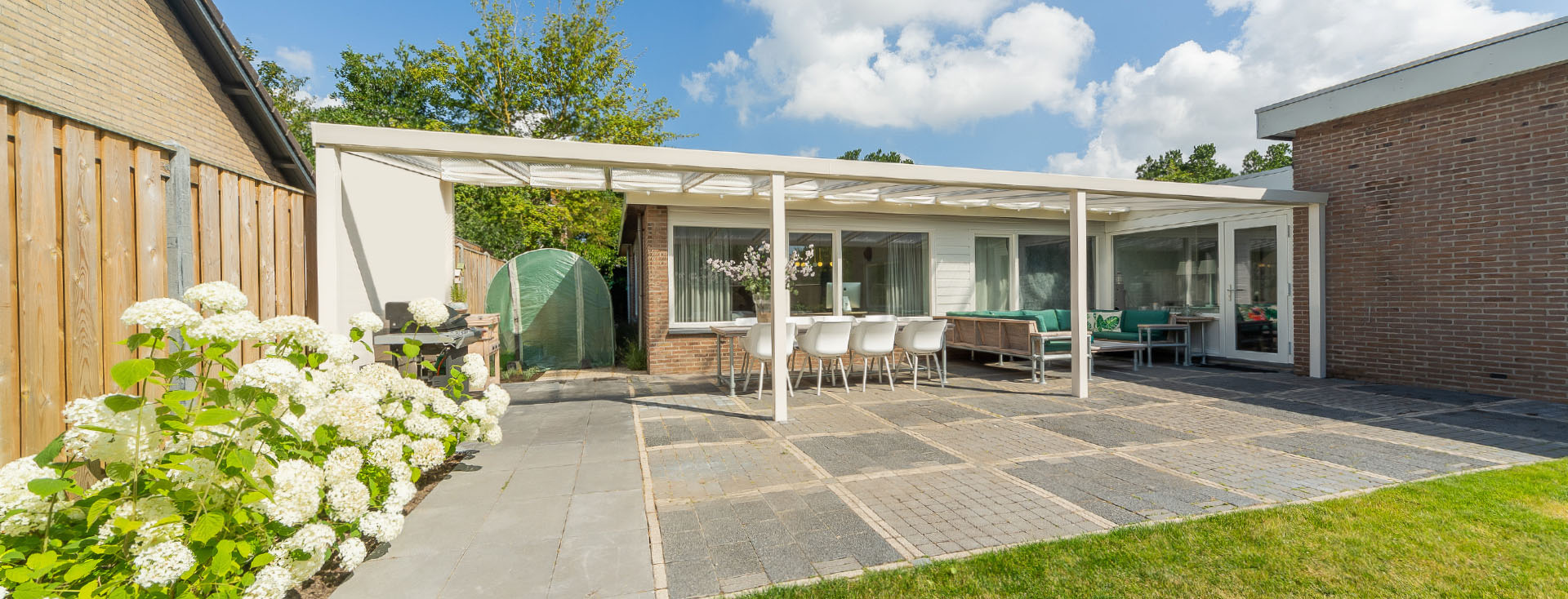 essence-01_gardendreams